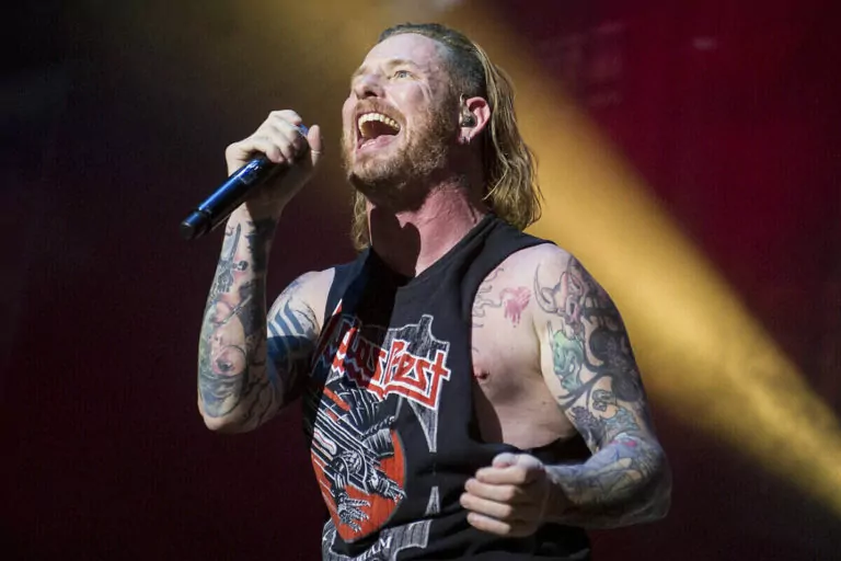 Corey Taylor Shares Tour Dates For 2021 Summer