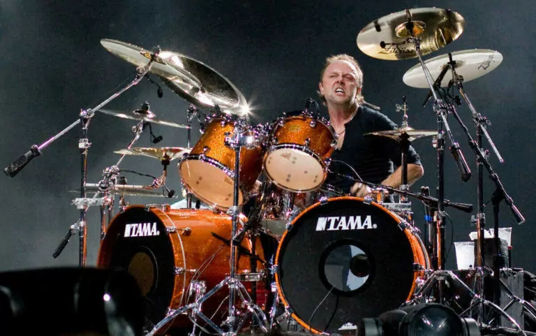 Metallica’s Lars Ulrich Meet With A Toddler Battling Cancer
