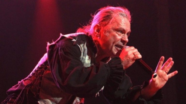 Iron Maiden Frontman Bruce Dickinson Reflects Thoughts for Fans