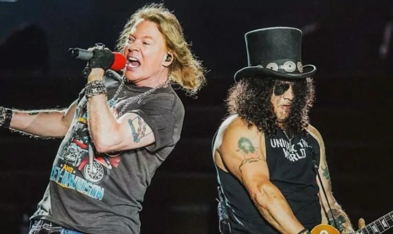 Slash Shares His Musical Journey and More, Revealing Also His Relation with Axl Rose