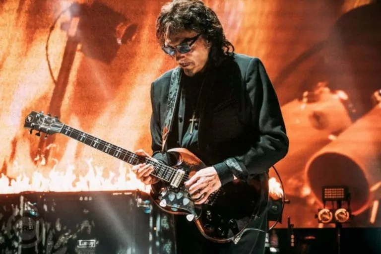 Tony Iommi talked about Ozzy Osbourne and Led Zeppelin drummer John Bonham
