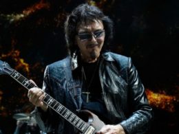Tony Iommi Declares His Pleasure for 2022 and Collaborating with Ozzy