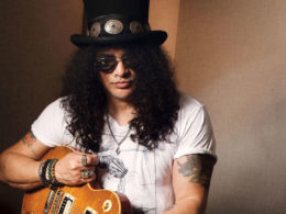 Slash don't says anything to intended about the top hat