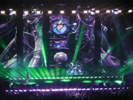 Tool Performed 'Undertow' song for first time after 20 Years