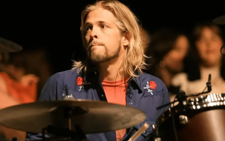 Unforgettable Moments of Foo Fighters Taylor Hawkins