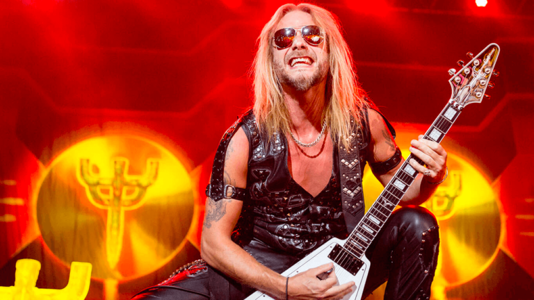 How Richie Faulkner Feel as Solo Guitarist on the Judas Priest Concerts