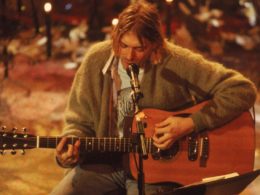 How to play guitar like Grunge legend Kurt Cobain: Learn