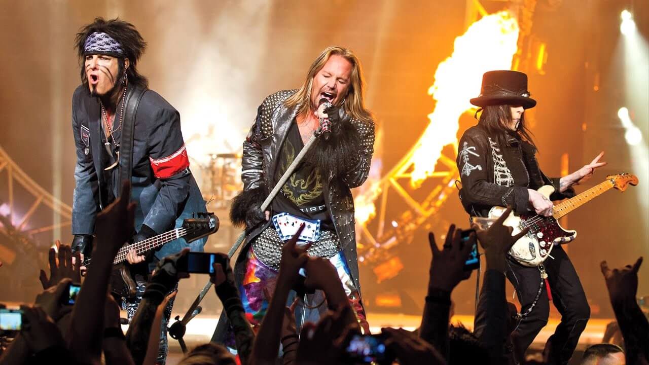 Mötley Crüe Offer a Chance to Win Concert Tickets for Stadium Tour