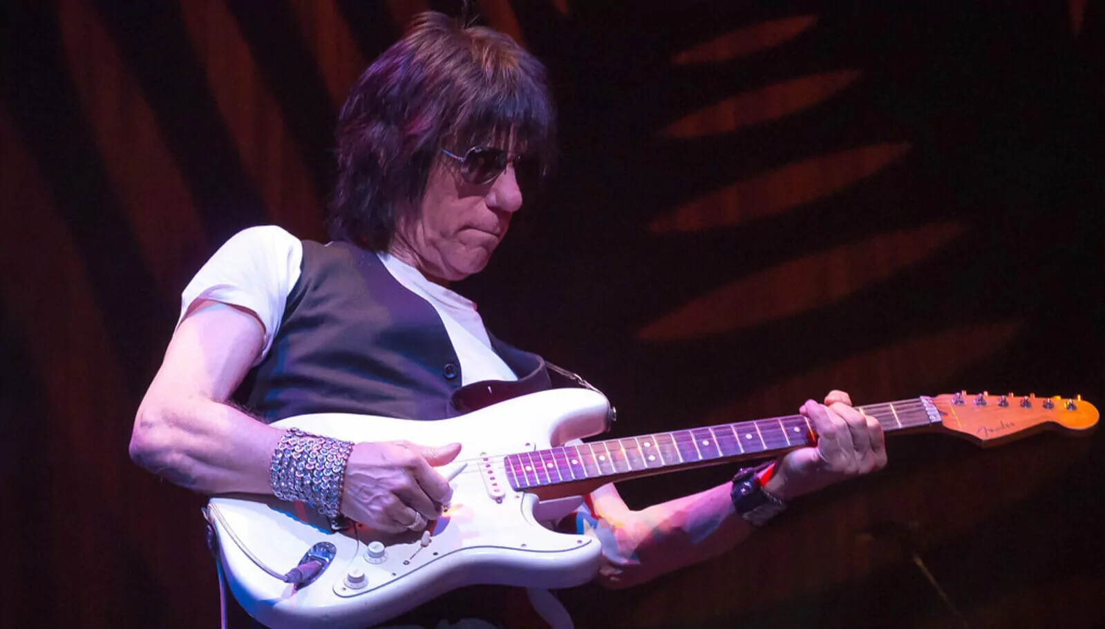 Jeff Beck is Dead at 78. What's cause of Jeff Beck's death?
