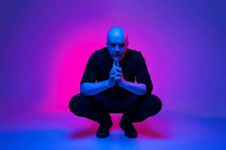 Devin Townsend Interview About Why He Doesn’t Play Guitar