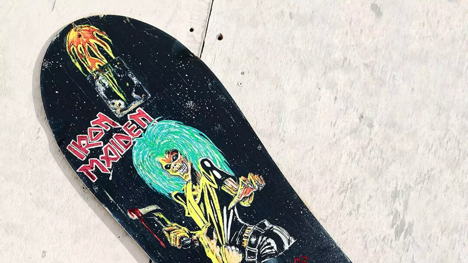 Tony Hawk discovers Kurt Cobain's skateboard