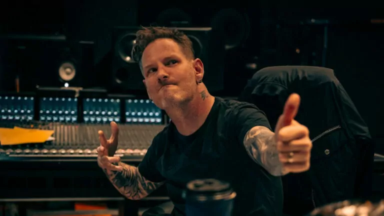 Corey Taylor’s new solo album will choose the best rock album of this year