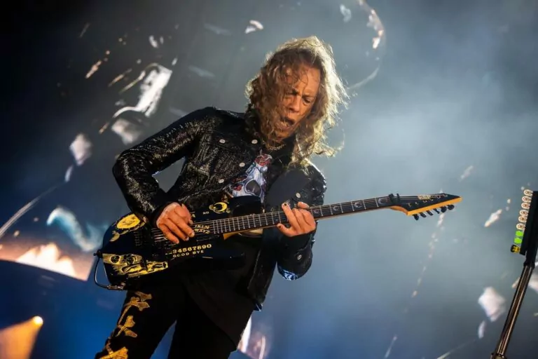 The 10 Albums That Kirk Hammett Picks His Favorites
