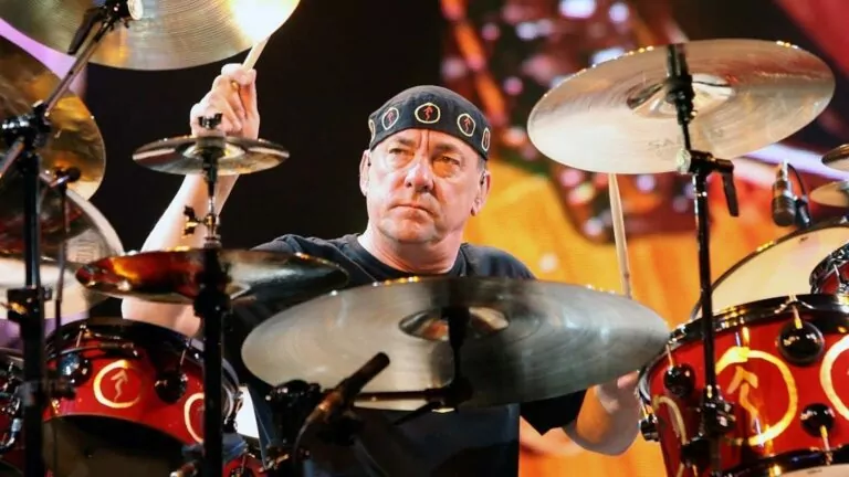 The 12 Drummers That Neil Peart Picks His Favorites