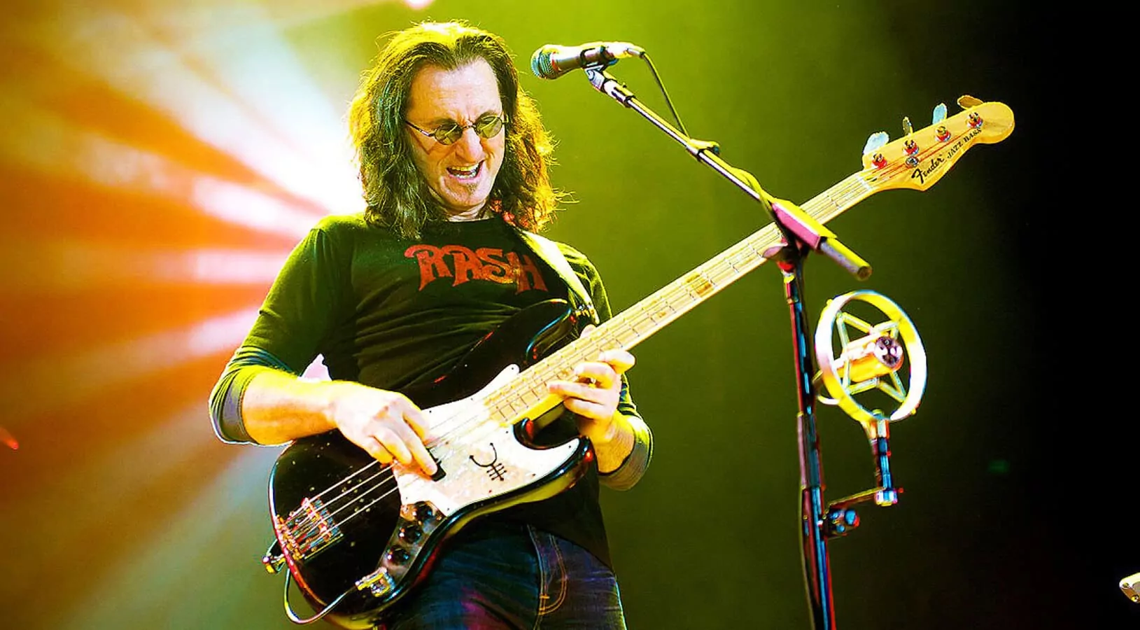 The Top 7 Bassists That Geddy Lee Picks His Favorites